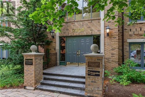 301A - 2904 South Sheridan Way, Oakville, ON 