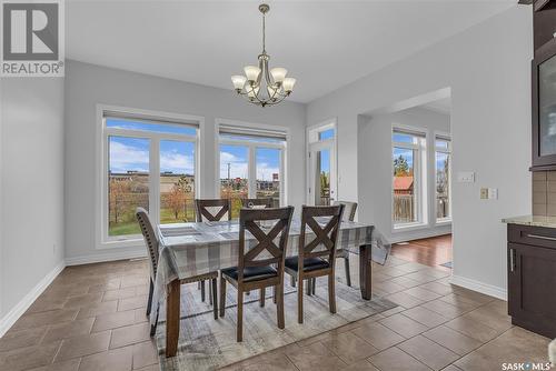 363 Thode Avenue, Saskatoon, SK - Indoor Photo Showing Dining Room