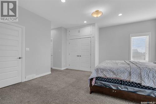 363 Thode Avenue, Saskatoon, SK - Indoor Photo Showing Bedroom