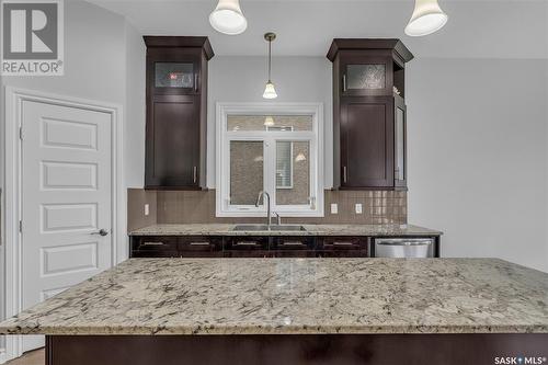 363 Thode Avenue, Saskatoon, SK - Indoor Photo Showing Kitchen With Upgraded Kitchen