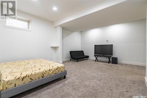 363 Thode Avenue, Saskatoon, SK - Indoor Photo Showing Bedroom