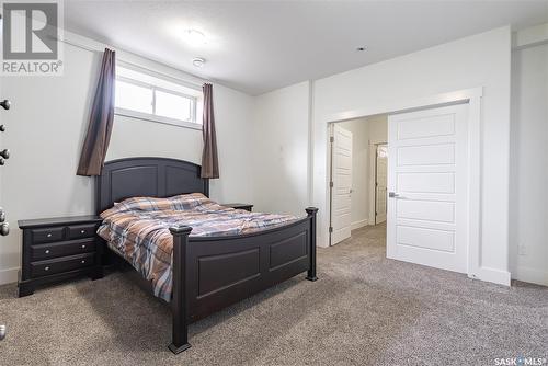 363 Thode Avenue, Saskatoon, SK - Indoor Photo Showing Bedroom