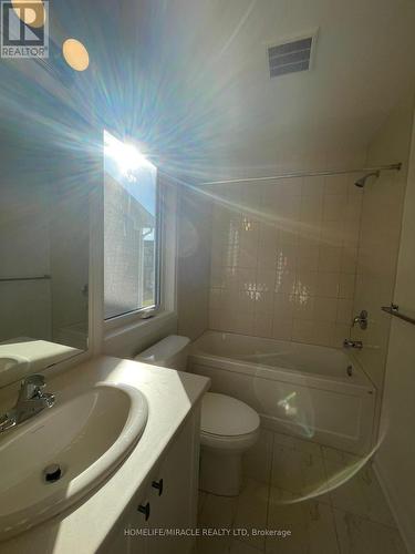 91 Oakmont Drive, Loyalist, ON - Indoor Photo Showing Bathroom