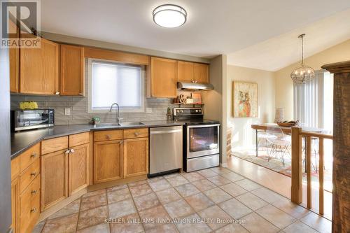 152 Bush Clover Crescent, Kitchener, ON - Indoor Photo Showing Kitchen With Double Sink