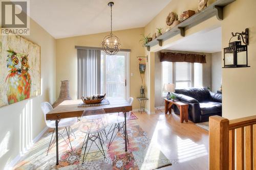 152 Bush Clover Crescent, Kitchener, ON - Indoor Photo Showing Dining Room