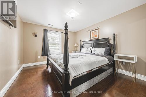 6 Laing Court, Puslinch, ON - Indoor Photo Showing Bedroom