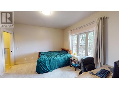 145 The Whins, Cranbrook, BC - Indoor Photo Showing Bedroom