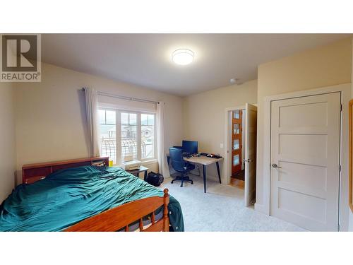 145 The Whins, Cranbrook, BC - Indoor Photo Showing Bedroom