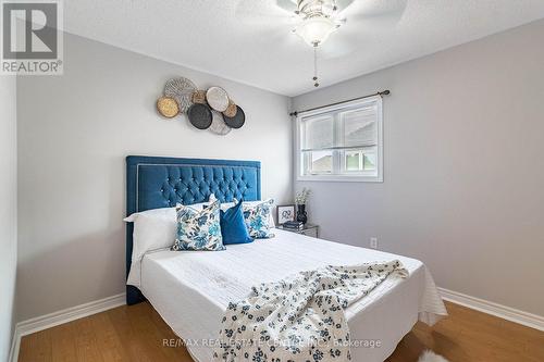 121 Stonechurch Crescent, Markham, ON - Indoor Photo Showing Bedroom