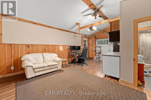 330 Irene Drive, Georgina, ON - Indoor