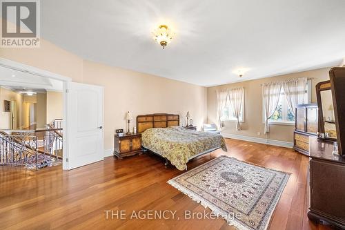 16 Dew Drop Court, Vaughan, ON - Indoor Photo Showing Bedroom