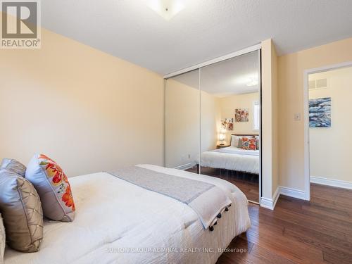 66 Westhampton Drive, Vaughan, ON - Indoor Photo Showing Bedroom