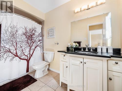 66 Westhampton Drive, Vaughan, ON - Indoor Photo Showing Bathroom