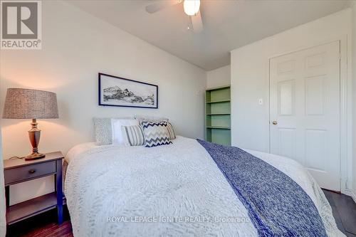 62 Mcknight Crescent, New Tecumseth, ON - Indoor Photo Showing Bedroom