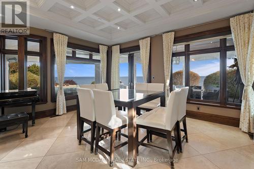 1500 Watersedge Road, Mississauga, ON - Indoor Photo Showing Dining Room