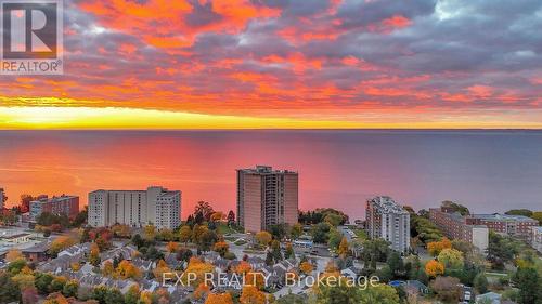 1603 - 5250 Lakeshore Road, Burlington, ON - Outdoor With Body Of Water With View