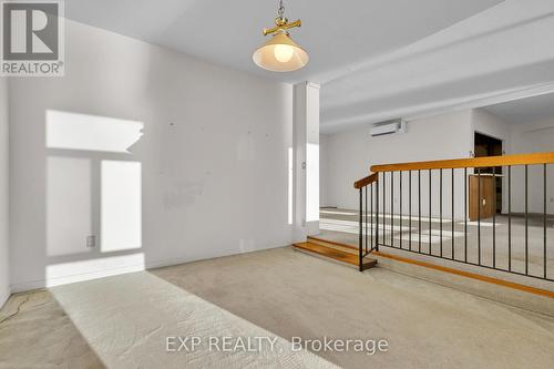 1603 - 5250 Lakeshore Road, Burlington, ON - Indoor Photo Showing Other Room