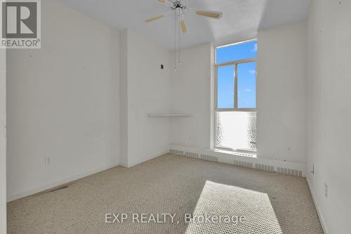 1603 - 5250 Lakeshore Road, Burlington, ON - Indoor Photo Showing Other Room