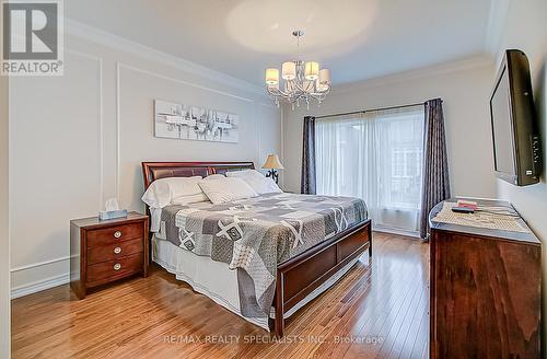 14 Alamode Road, Brampton, ON - Indoor Photo Showing Bedroom