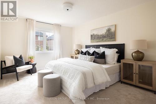 2423 Postmaster Drive, Oakville, ON - Indoor Photo Showing Bedroom