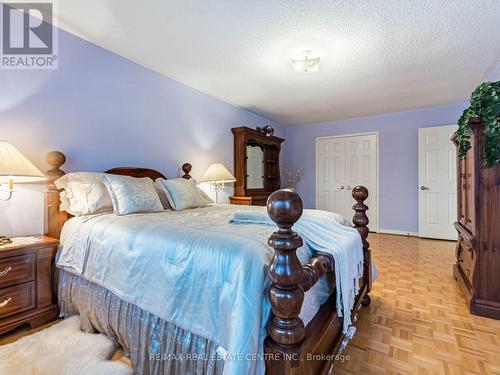 521 Nanak Road, Mississauga, ON - Indoor Photo Showing Bedroom