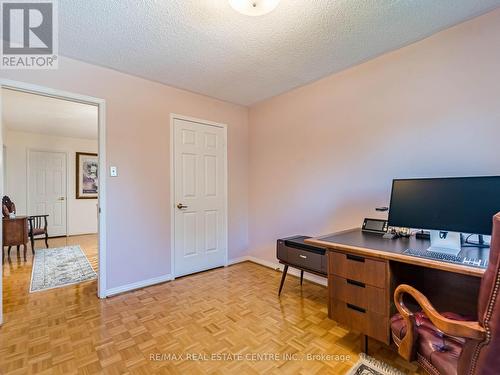 521 Nanak Road, Mississauga, ON - Indoor Photo Showing Office