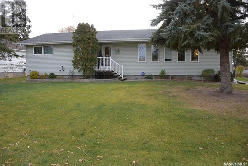 109 Lipton Street, Balcarres, SK - Outdoor