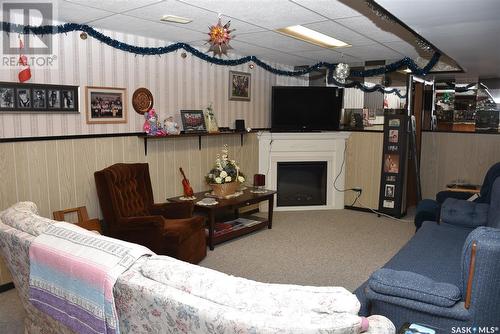 109 Lipton Street, Balcarres, SK - Indoor Photo Showing Other Room