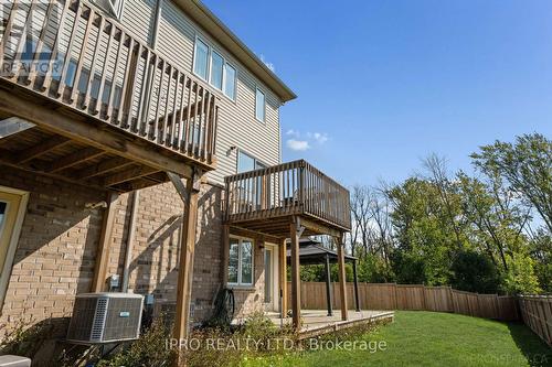 27 Mayland Trail, Hamilton, ON - Outdoor