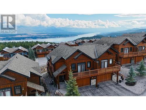 2598 Mountainview Crescent Unit# 29, Invermere, BC - Outdoor With Facade