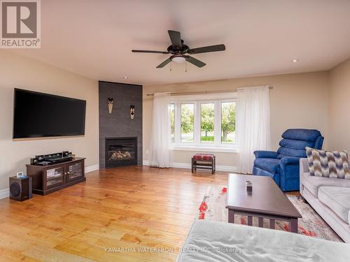 33 Northline Road, Kawartha Lakes, ON - Indoor Photo Showing Living Room With Fireplace