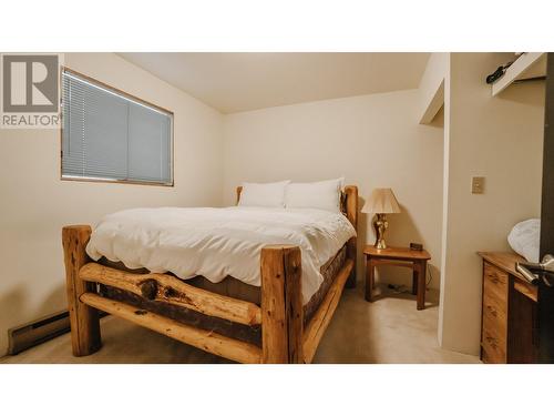 175 Porcupine Road, Oliver, BC - Indoor Photo Showing Bedroom