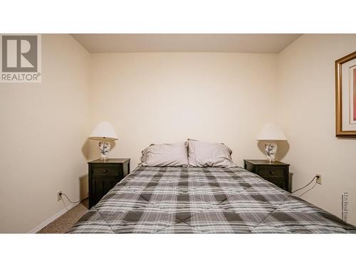 175 Porcupine Road, Oliver, BC - Indoor Photo Showing Bedroom