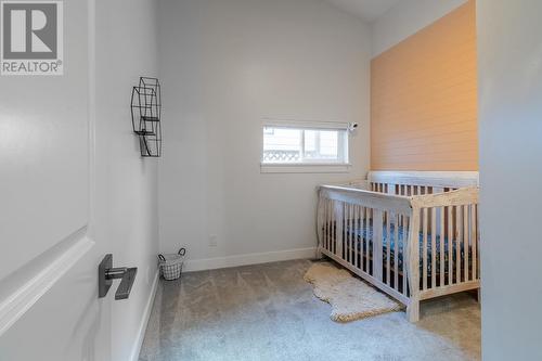 4349 Yellowhead Highway, Kamloops, BC - Indoor Photo Showing Bedroom