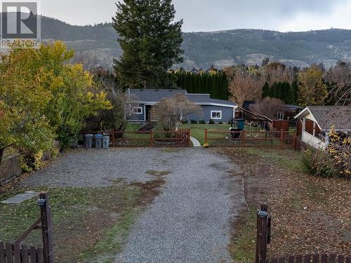 4349 Yellowhead Highway, Kamloops, BC - Outdoor