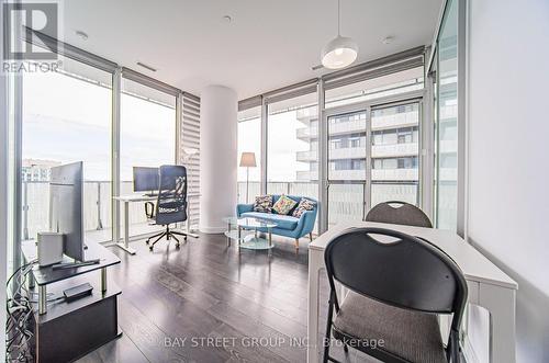 2908 - 42 Charles Street E, Toronto, ON - Indoor