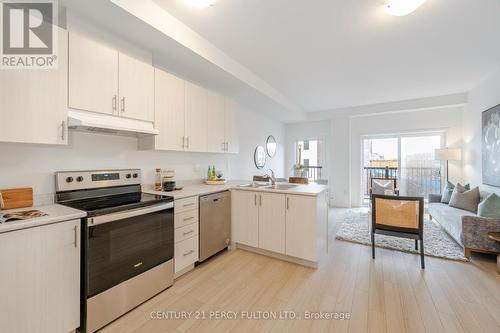 147 Hunt Street, Ajax, ON - Indoor Photo Showing Kitchen With Double Sink