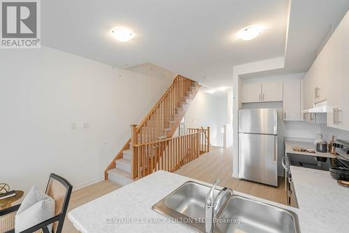 147 Hunt Street, Ajax, ON - Indoor Photo Showing Kitchen