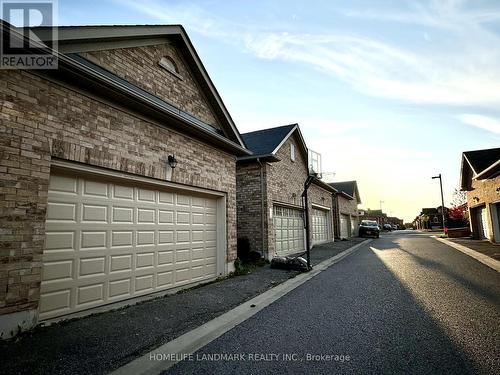 83 Kentview Crescent, Markham, ON - Outdoor With Exterior