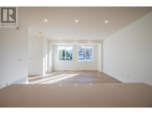 1701 Fairford Drive Unit# 101, Penticton, BC - Indoor Photo Showing Other Room