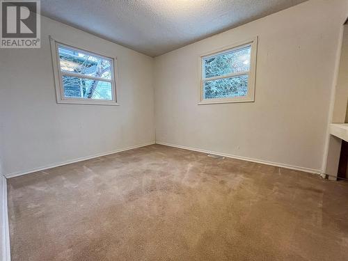 9204 9 Street, Dawson Creek, BC - Indoor Photo Showing Other Room