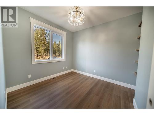 233 Shadow Mountain Boulevard Boulevard, Cranbrook, BC - Indoor Photo Showing Other Room