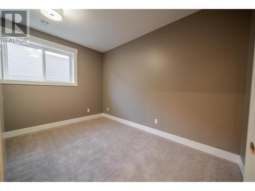 233 Shadow Mountain Boulevard Boulevard, Cranbrook, BC - Indoor Photo Showing Other Room