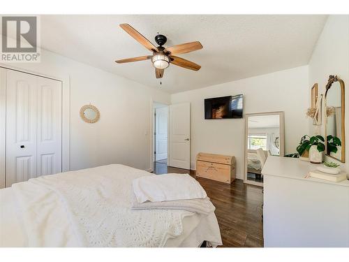 3314 Mcginnis Road, West Kelowna, BC - Indoor Photo Showing Bedroom