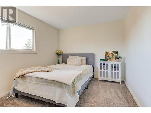 3314 Mcginnis Road, West Kelowna, BC - Indoor Photo Showing Bedroom