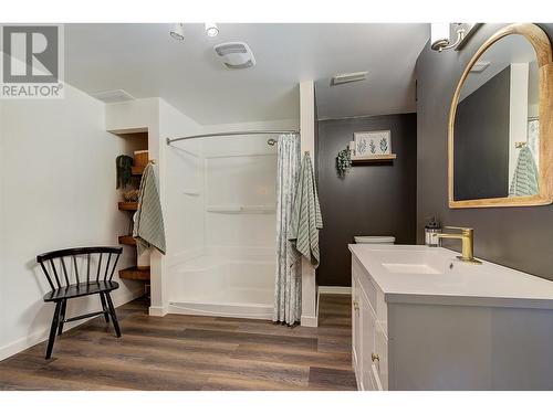 3314 Mcginnis Road, West Kelowna, BC - Indoor Photo Showing Bathroom