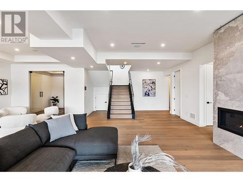 1412 Vineyard Drive, West Kelowna, BC - Indoor Photo Showing Living Room With Fireplace