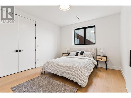 1412 Vineyard Drive, West Kelowna, BC - Indoor Photo Showing Bedroom