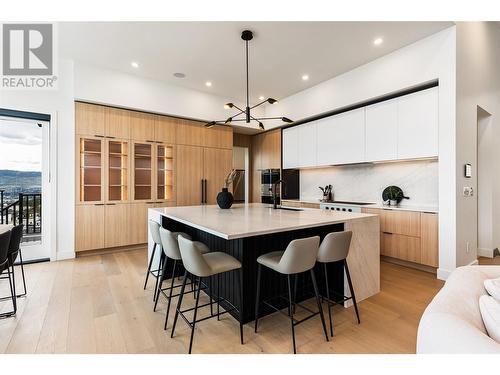 1412 Vineyard Drive, West Kelowna, BC - Indoor Photo Showing Dining Room