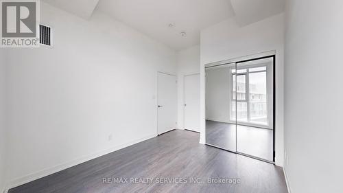 1801B - 292 Verdale Crossing, Markham, ON - Indoor Photo Showing Other Room